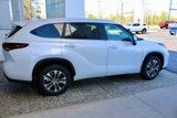 New 2025 Toyota Highlander XLE image 4