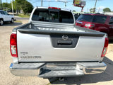 Used 2015 Nissan Frontier SV image 3
