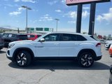 Certified 2024 Volkswagen Atlas Cross Sport SE image 2