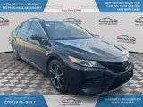 Used 2020 Toyota Camry SE image 3