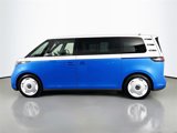 Used 2025 Volkswagen ID. Buzz 1st Edition image 4