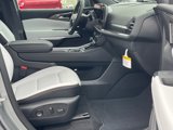 New 2025 Chevrolet Traverse High Country image 3