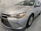 Used 2015 Toyota Camry LE image 3