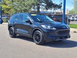 Used 2022 Ford Escape SE image 3