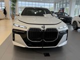 New 2025 BMW 760i xDrive image 4