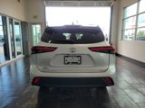 Used 2023 Toyota Highlander XLE image 5