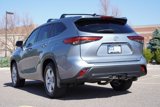 Used 2022 Toyota Highlander LE image 5
