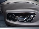 Used 2020 Audi A8 L 4.0T image 3