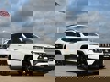 Used 2024 Jeep Compass Latitude image 2