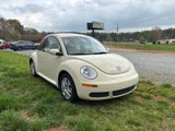 Used 2009 Volkswagen Beetle S image 3