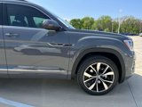 New 2025 Volkswagen Atlas SEL Premium R-Line image 4