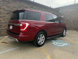 Used 2019 Ford Expedition XLT w/ Equipment Group 202A image 5