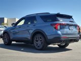 Used 2025 Ford Explorer ST image 2