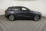 Used 2025 Audi Q6 e-tron Premium Plus image 2