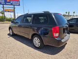 Used 2014 Kia Sedona LX image 2