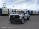 New 2025 Ford F350 4x4 Crew Cab DRW Super Duty image 2