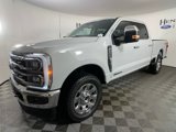 New 2025 Ford F250 4x4 Crew Cab Super Duty image 2
