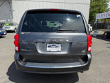 Used 2016 Dodge Grand Caravan SXT image 6