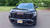Used 2025 GMC Terrain Elevation w/ Elevation Premium Package image 3
