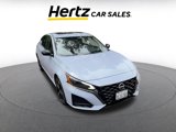 Used 2024 Nissan Altima 2.5 SR w/ SR Premium Package image 3