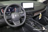 New 2025 Nissan Rogue Platinum w/ Tech Package image 2