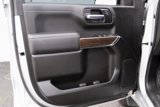 Used 2022 GMC Sierra 1500 SLE image 2