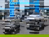 New 2025 Chevrolet Suburban Premier image 6