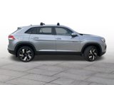 New 2025 Volkswagen Atlas Cross Sport SE image 2