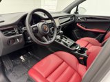 Used 2024 Porsche Macan Turbo image 4