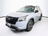 New 2025 Nissan Pathfinder Platinum image 3