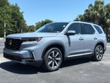 New 2025 Honda Pilot Touring image 3
