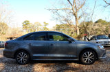 Used 2017 Volkswagen Jetta SE image 4