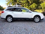 Used 2010 Subaru Outback 2.5i Limited image 5