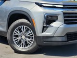New 2025 Chevrolet Traverse LT image 3