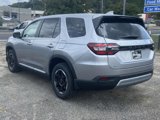 New 2025 Honda Pilot EX-L image 3