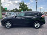 Used 2015 Nissan Rogue SV w/ SV Premium Package image 4