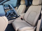 Used 2025 Porsche Macan image 5