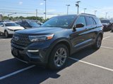 Certified 2022 Ford Explorer XLT w/ Equipment Group 202A image 3