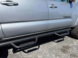 Used 2016 Toyota Tacoma SR5 w/ SR5 Appearance Package (SN) image 5