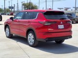 New 2025 Mitsubishi Outlander ES image 3