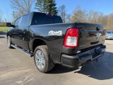 Used 2019 RAM 1500 4x4 Crew Cab image 3
