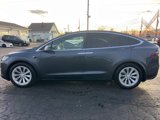 Used 2017 Tesla Model X image 4