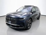 Used 2024 Lincoln Nautilus Premier w/ Equipment Group 102A image 3