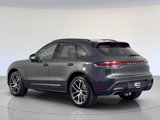 Certified 2024 Porsche Macan image 3