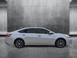 Used 2018 Toyota Avalon XLE Premium image 4