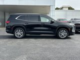 New 2025 Buick Enclave Preferred image 2