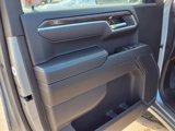 New 2025 GMC Sierra 1500 Elevation image 3
