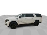 New 2025 GMC Yukon XL Denali image 5