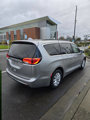 Used 2017 Chrysler Pacifica Touring-L image 5