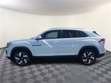 New 2025 Volkswagen Atlas Cross Sport SEL image 3